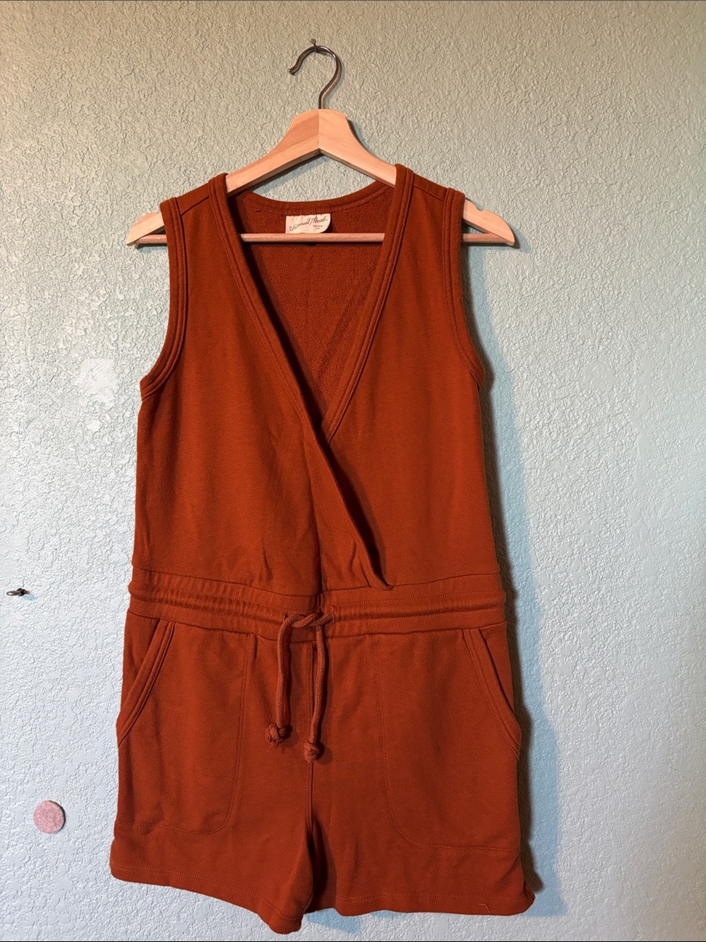 Universal Thread Rust Orange Sleeveless Drawstring Romper Women’s XS Like New